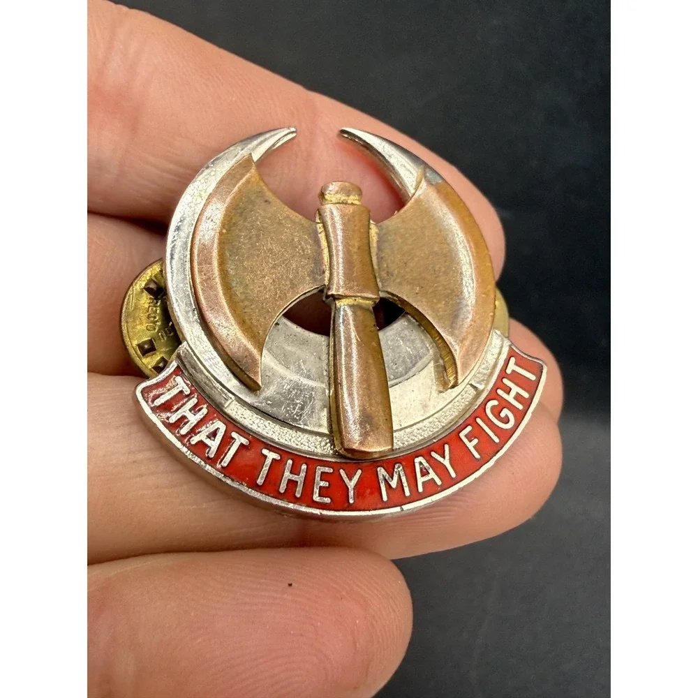 Vintage NS Meyer Inc Unit Crest Pin Silver 224th Engineer Battalion Army